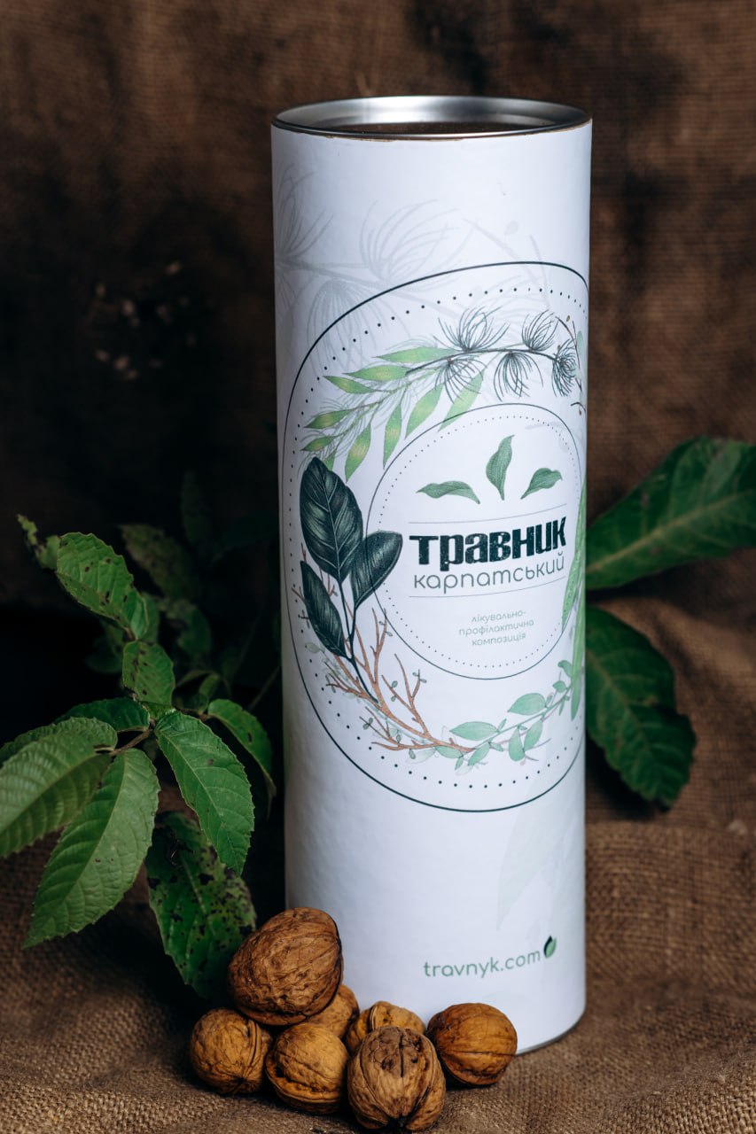 Вертикальний кадр із продуктом